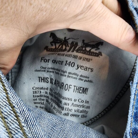 Levis Jeans Mens 40x30 Blue 559 Relaxed Fit Straight Leg 100% Cotton Denim - Picture 11 of 14